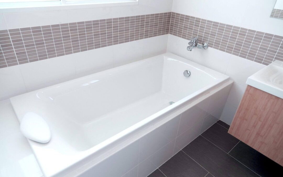 These 5 Bathtub Styles Are Ideal for Professional Reglazing